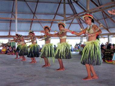 Kiribati Christmas Dance